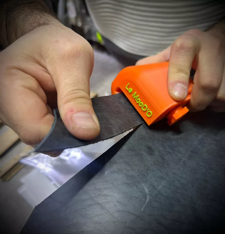 Le MooD’O Leather Strip Cutter  ( Deri Şerit Kesici )